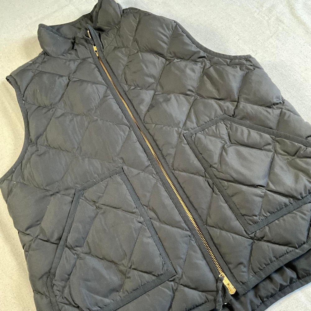 Womens J.Crew Black Quilted Down Feather Vest Full Zip (Large)